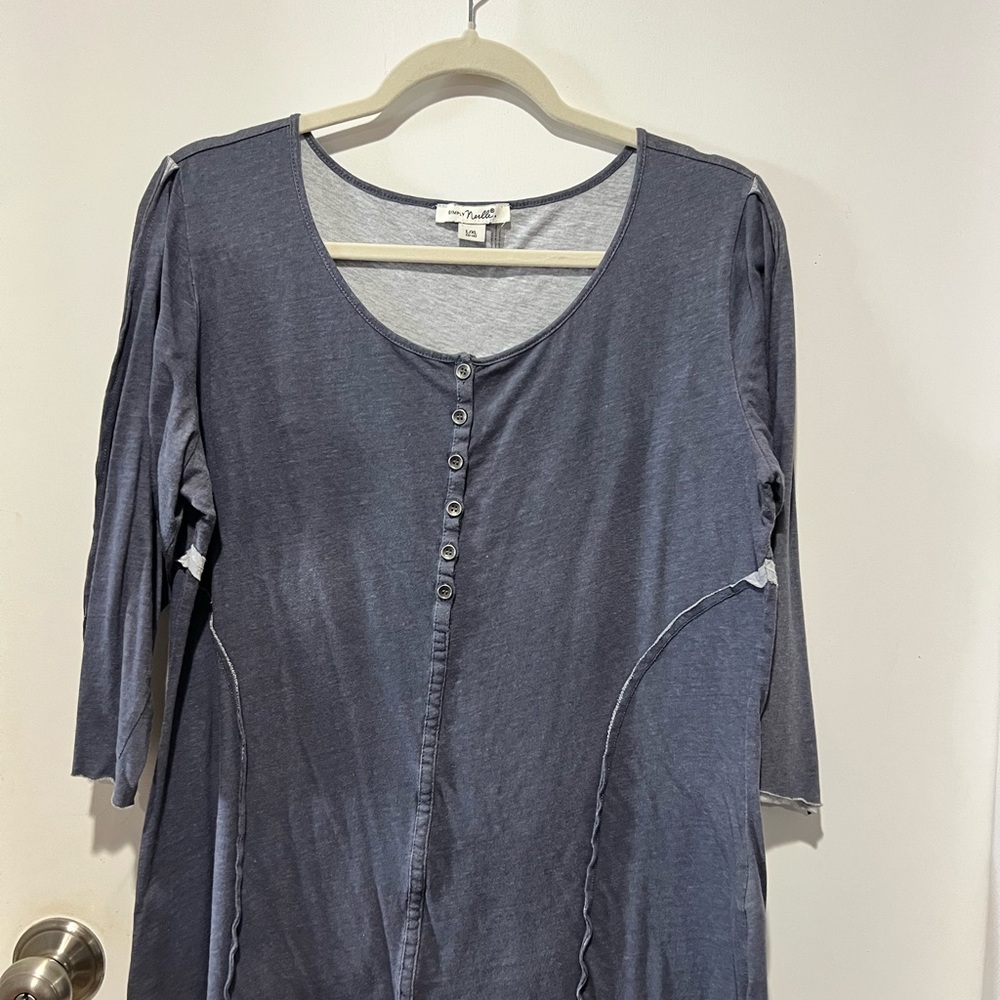 🛍️ Simply Noelle casual distressed look  blue denim colored quarter sleeve top